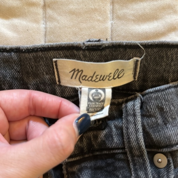 Madewell the perfect vintage jeans (petite) - Picture 2 of 4
